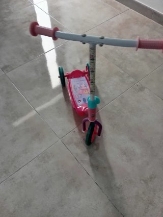 Monopattino Peppa Pig a 3 ruote