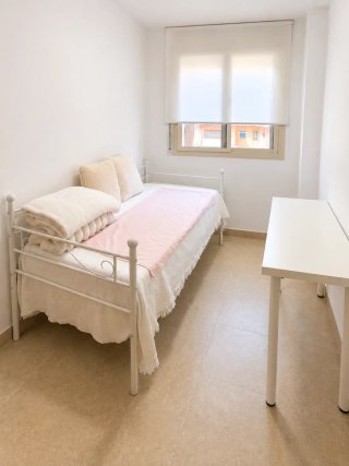 Cama diván 90x190 + Colchón + Escritorio