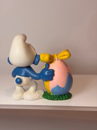 Pitufo con Huevo Pascua Vintage