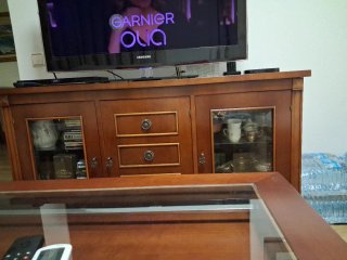 Mueble de comedor madera cerezo