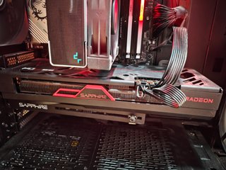 Tarjeta Gráfica Sapphire RX 7900 GRE GDDR6