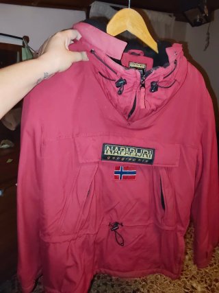 Chaqueta napapjiri