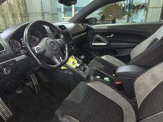 VOLKSWAGEN SCIROCCO 2.0 TDI · 2011 · 128.000 KM ·