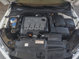 VOLKSWAGEN SCIROCCO 2.0 TDI · 2011 · 128.000 KM ·