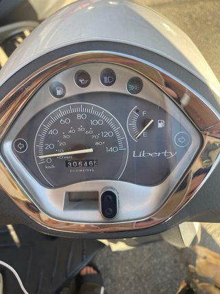 Piaggio Liberty 125cc Scooter
