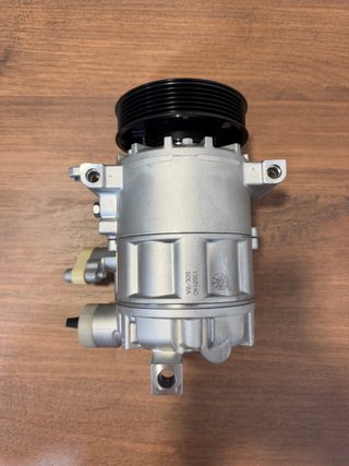 Compresor Aire Acondicionado Valeo 5Q0820803C