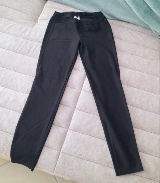 Pantaloni neri donna
