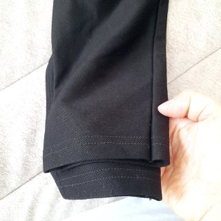 Pantaloni neri donna
