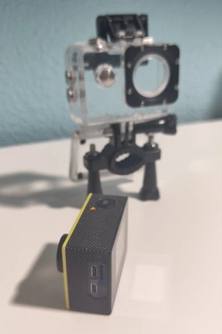 ⚡ Cámara SJCAM SJ4000 + Funda Acuática + Cargador