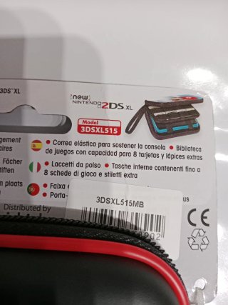 Nuovo. Custodia Nintendo 3DS XL, DSi XL Mario Ufficiale