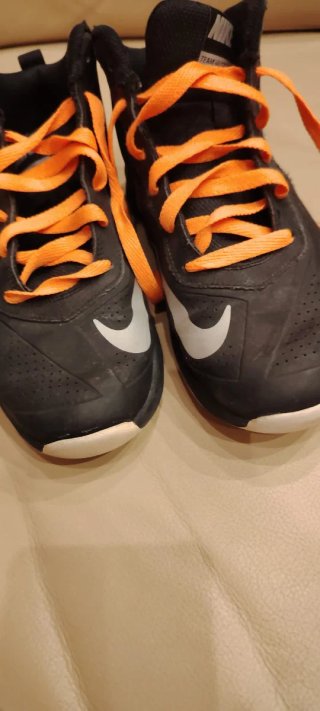Zapatillas Nike Team Hustle 7