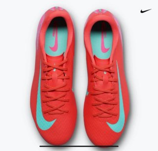 Botas de fútbol