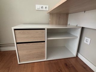 Escritorio esquinero en L - madera. € negociable