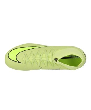 Botas de fútbol