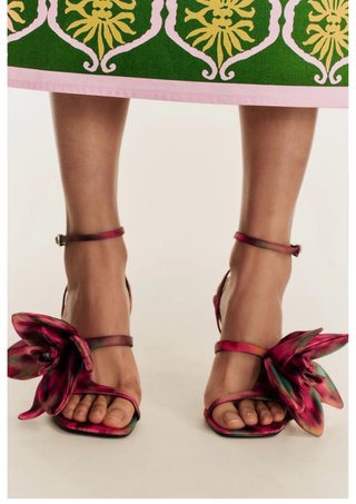 Sandalias Zara Tacon Flor Talla 37