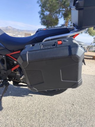 Honda Africa Twin 2020 Negra/Roja