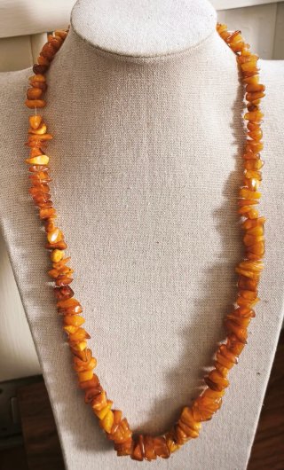 Lunga collana ambra baltica naturale