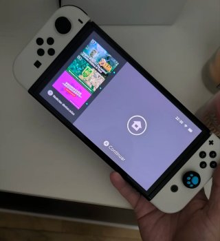 Nintendo Switch OLED Caja y accesorios originales