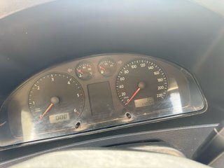 Volkswagen Transporter T5 2003