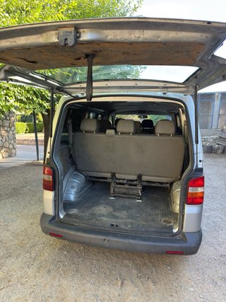 Volkswagen Transporter T5 2003