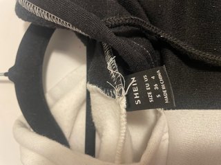 Sudadera Dragon Blanco y Negro