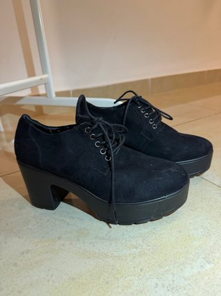 Zapatos Maripaz negros plataforma tacón