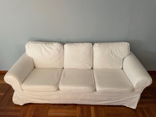 Conjunto Sofás y sillón EKTORP IKEA blancos