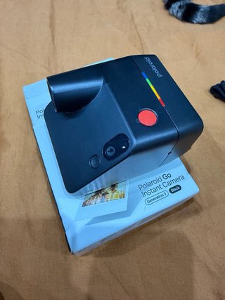 Cámara Instantánea Polaroid Go Negra