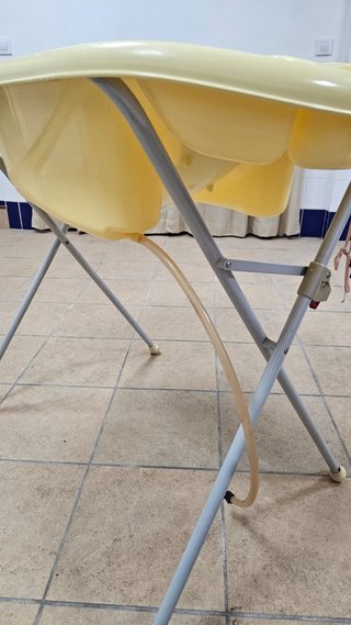 Bañera bebé grande con patas plegables