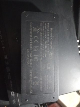 Cargador Batería SJT-8007-5360200