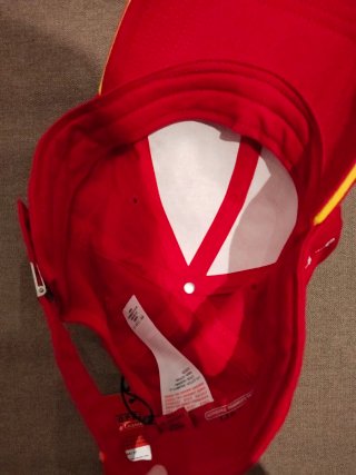 Gorra Ferrari Santander F1 Fernando Alonso nueva