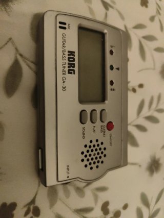 Afinador Korg GA-30 Guitarra/Bajo