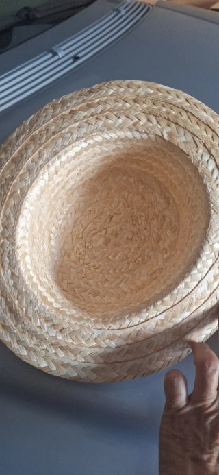 2 Sombreros de Paja