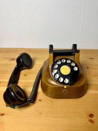 Teléfono antiguo Bell 56B (1956)