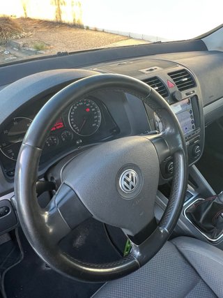 Volkswagen Golf 2005