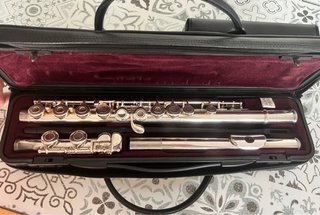 Flauta Travesera Yamaha YFL-261 + Estuche