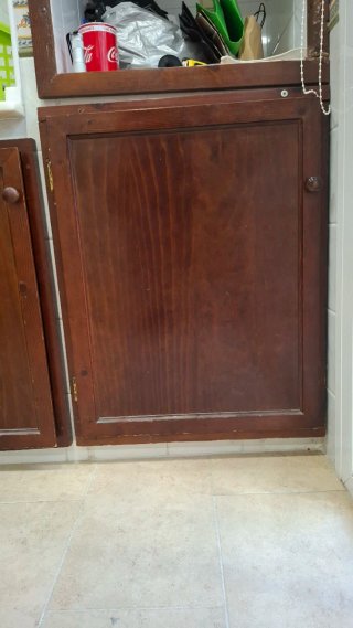 9 Puertas de madera y 4 cajones con sus premarcos