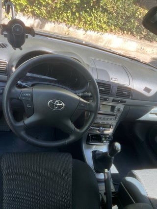 Toyota Avensis 2006