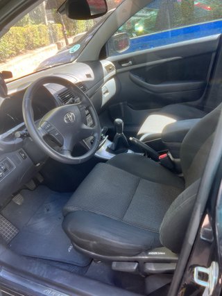 Toyota Avensis 2006
