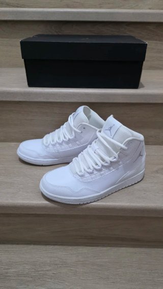 Zapatillas Jordan Executive Blancas