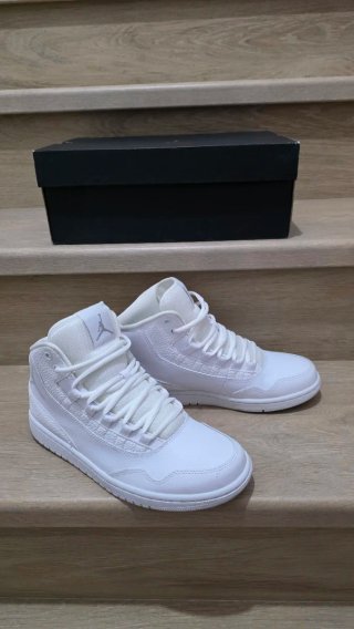 Zapatillas Jordan Executive Blancas