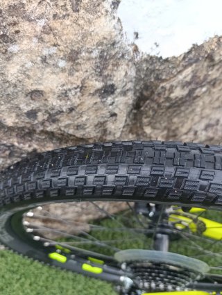 Lapierre overvolt 24 niñ@s