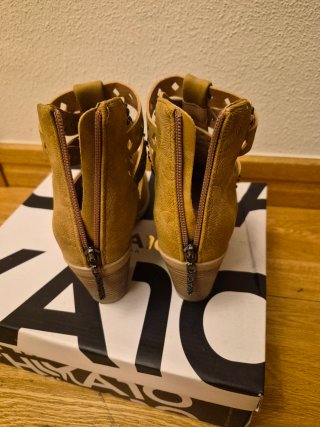 Botines