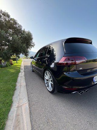 Volkswagen Golf 2015 7 r300