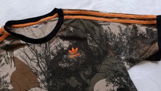 T-shirt Adidas camouflage uomo taglia M