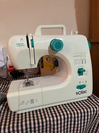 Máquina de coser Solac