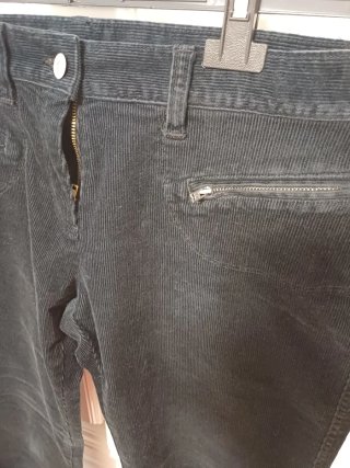 Pantaloni neri velluto a coste