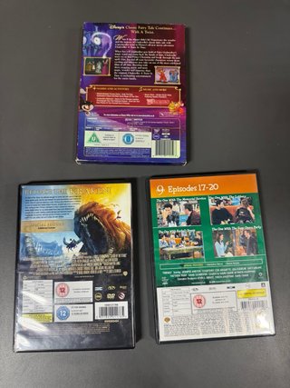 Pack: cenicienta, lucha de titanes y friends