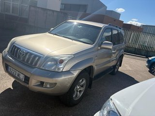 TOYOTA LAND CRUISER 3.0 D-4D · PARA REPARAR