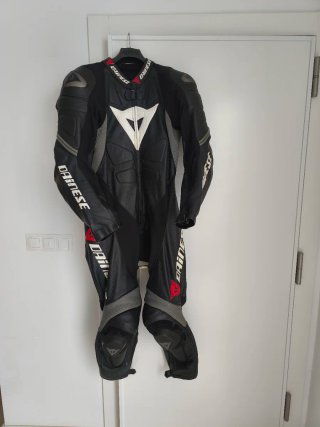 Mono Dainese Laguna Seca Una pieza Talla 54